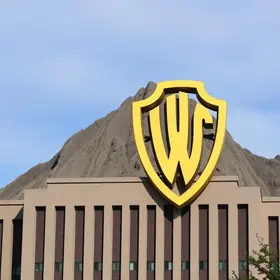 fusão Paramount Warner